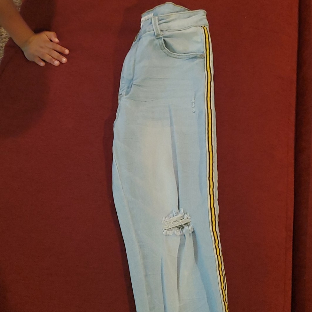 Jeans - Picture 3 of 3
